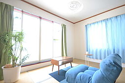 アーバンヒルズA