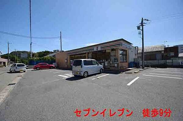 セブンイレブン白浜滝口店まで2759m