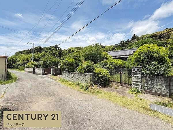 前面道路は交通量が少なく駐車もスムーズ！