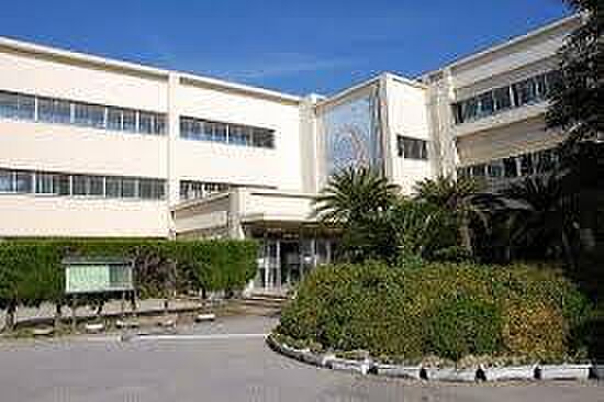 館山市立館山小学校まで1140m