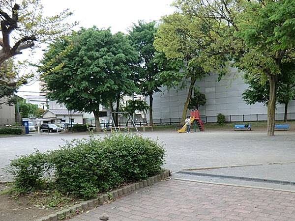 八木町公園まで287m