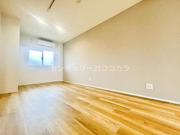 洋室8.2帖