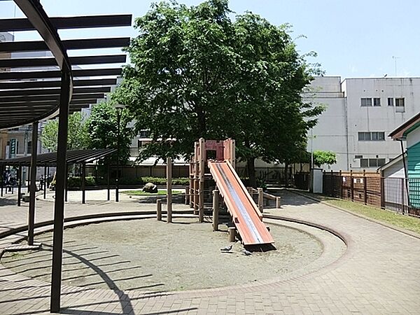 船森公園まで918m