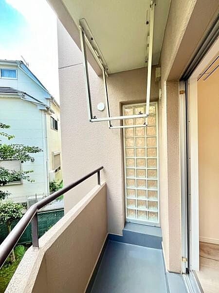 南向きのバルコニーです！