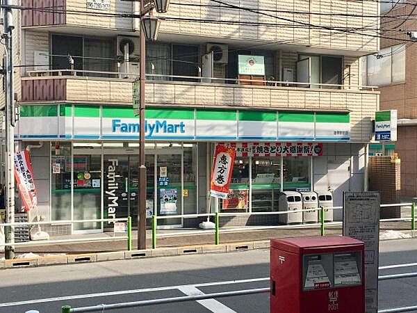 ファミリーマート蓮根駅前店まで414m