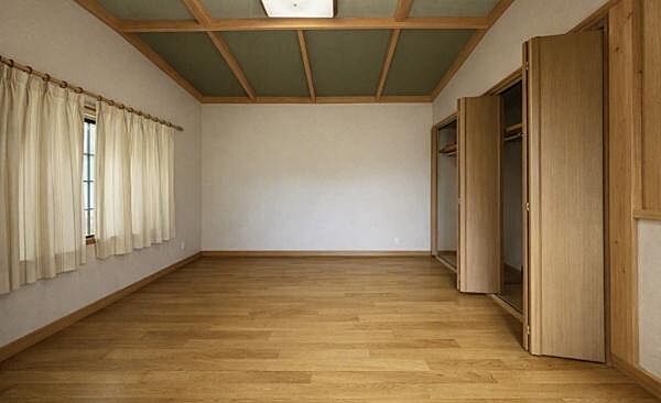 落ち着いた色合いでまとめられた洋室。収納力のあるクローゼット付きで、お部屋をすっきりとお使いいただけます。