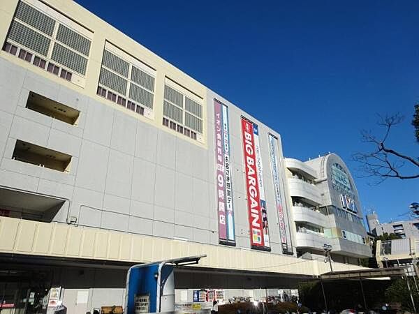 イオン練馬店まで710m