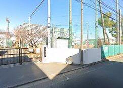 茅ヶ崎市立梅田中学校まで650m