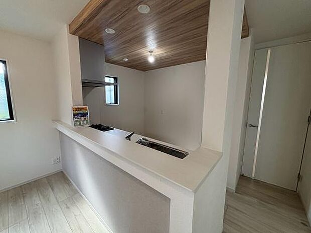 ご見学希望や資料請求等、お気軽にお問合せください。 センチュリー21THコーポレーション