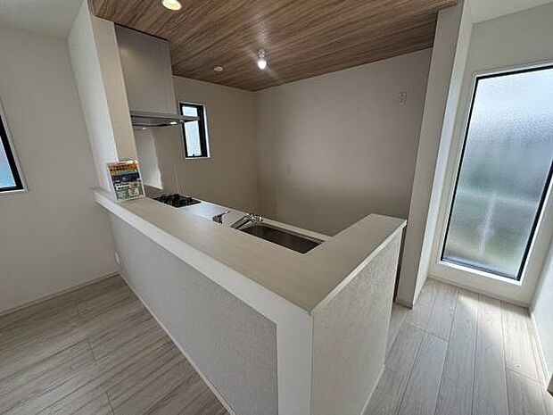 ご見学希望や資料請求等、お気軽にお問合せください。 センチュリー21THコーポレーション