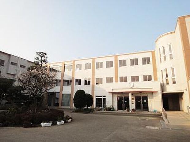 茅ヶ崎市立柳島小学校まで350m