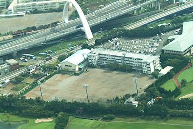 茅ヶ崎市立中島中学校まで650m