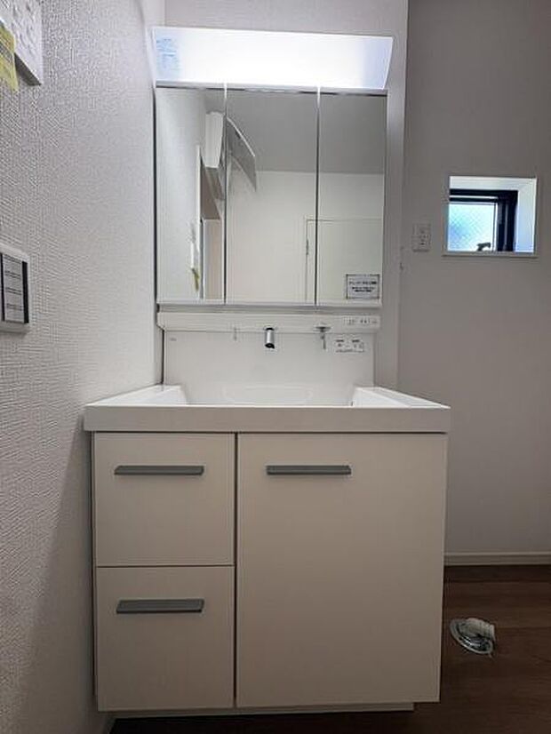 ご見学希望や資料請求等、お気軽にお問合せください。 センチュリー21THコーポレーション