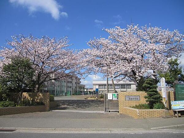 茅ヶ崎市立萩園中学校まで450m