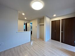 Urban Hills 103号室 1階2LDKのリビング/ダイニング