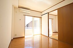 マイ・シャトウ見川 B棟 103号室 1階2DKのリビング/ダイニング