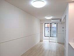 フランメゾン B棟 103号室 1階1LDKのリビング/ダイニング