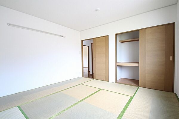 apartment 茨城県ひたちなか市大字中根
中根の賃貸情報を見る
物件地図