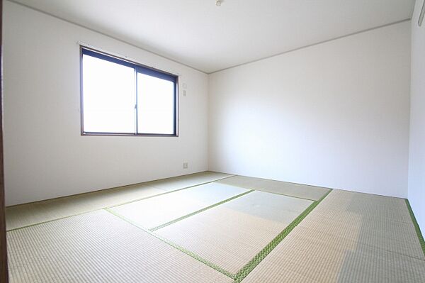 apartment 茨城県ひたちなか市大字中根
中根の賃貸情報を見る
物件地図