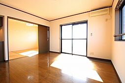 ディアコート II 301号室 3階2LDKのリビング/ダイニング