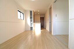 セイバリー A 201号室 2階2LDKのリビング/ダイニング