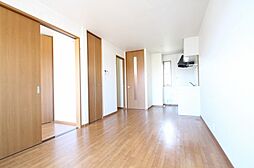 コート キャピタル 203号室 2階1LDKのリビング/ダイニング