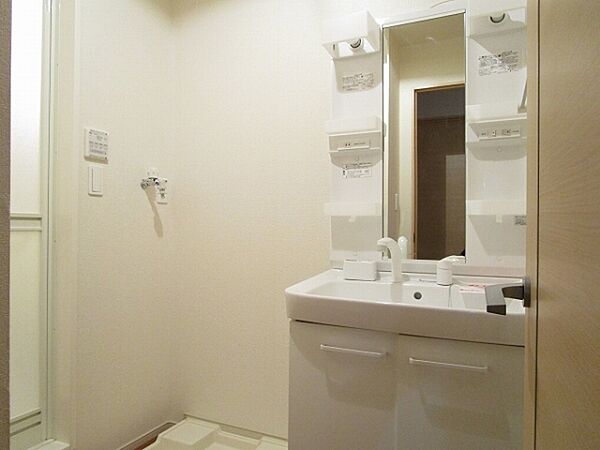 apartment 茨城県鉾田市鉾田
鉾田の賃貸情報を見る
物件地図