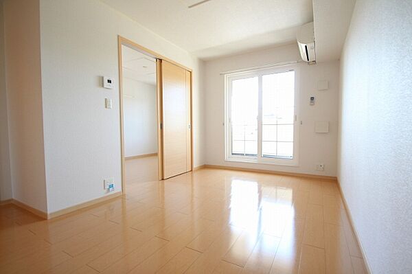 apartment 茨城県ひたちなか市大字足崎
足崎の賃貸情報を見る
物件地図