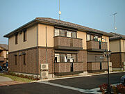 友部駅よりバス15分 徒歩3分 築20年2ヶ月 2階建の賃貸物件