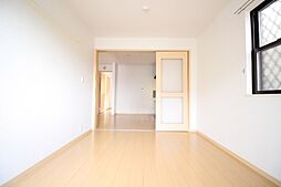 ウィステリア ブルーム B 103号室 1階2DKのリビング/ダイニング