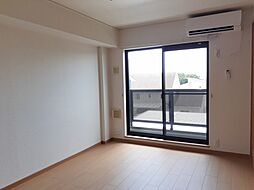 メゾン見川 302号室 3階2LDKのリビング/ダイニング