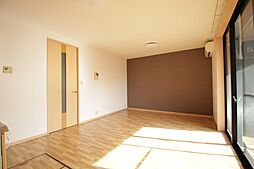 フォル・ルスト 101号室 1階1LDKのリビング/ダイニング