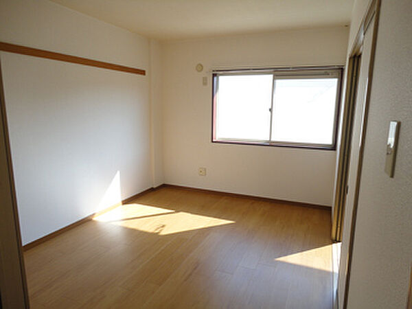 apartment 茨城県水戸市文京
地図を見る