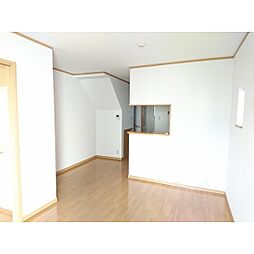 サティスベルデ 103号室 2LDKのリビング/ダイニング