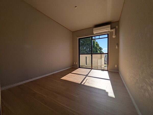 apartment 茨城県ひたちなか市長堀町
地図を見る