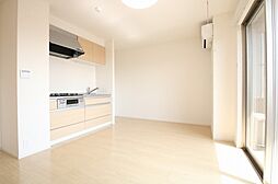 アーデントハウス元吉田 305号室 3階1LDKのリビング/ダイニング