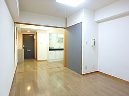 グレースタワー城南 704号室 7階1Kのリビング/ダイニング