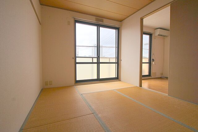 寝室