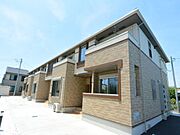 水戸駅よりバス20分 徒歩5分 築10年6ヶ月 2階建の賃貸物件