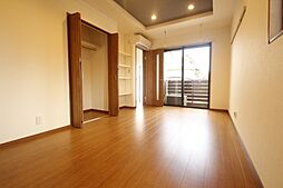 レーガベーネ中根 A 103号室 1階ワンルームのリビング/ダイニング