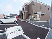 友部駅より徒歩10分 1階 築8年の賃貸物件
