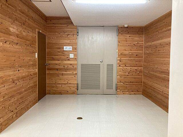 室内
