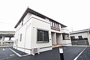 新鉾田駅より徒歩2分 築11年8ヶ月 2階建の賃貸物件