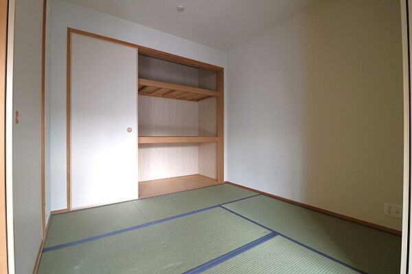 apartment 茨城県水戸市白梅
地図を見る