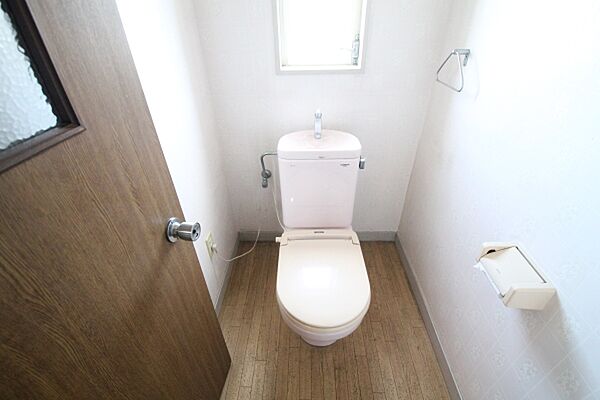 トイレを拡大表示