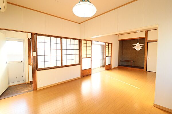 室内