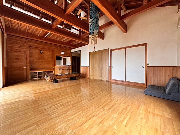 室内を拡大表示