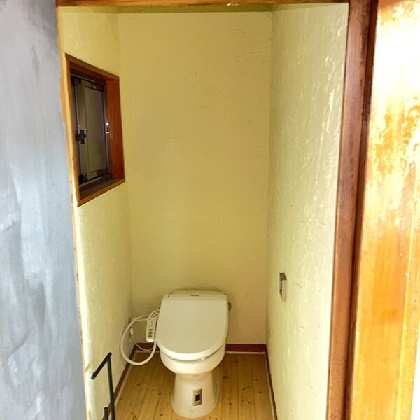 トイレを拡大表示