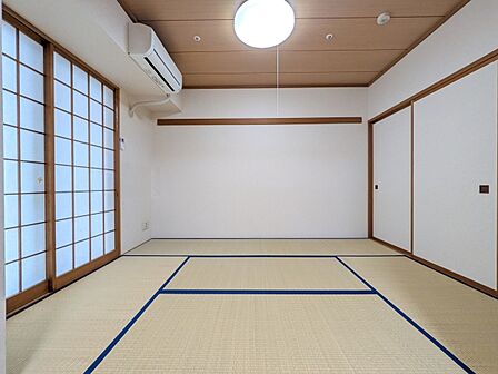 寝室