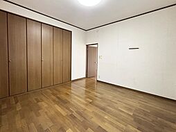 寝室の画像